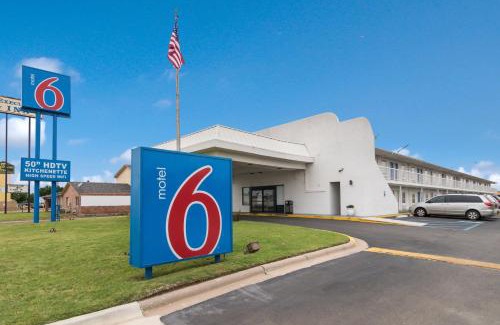 Abilene Hotel | Motel 6-Abilene, TX