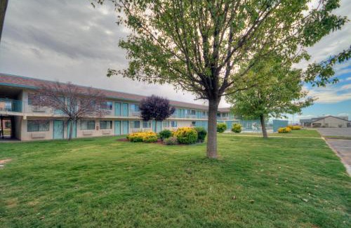 Alamogordo Hotel | Motel 6-Alamogordo, NM