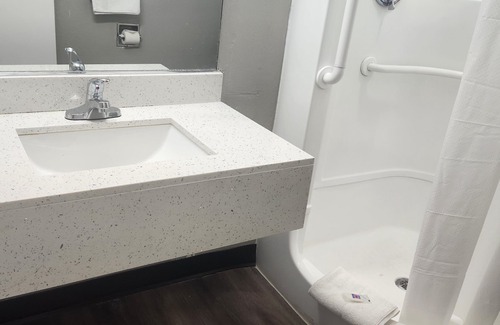Alamogordo Hotel | Motel 6 Alamogordo, NM
