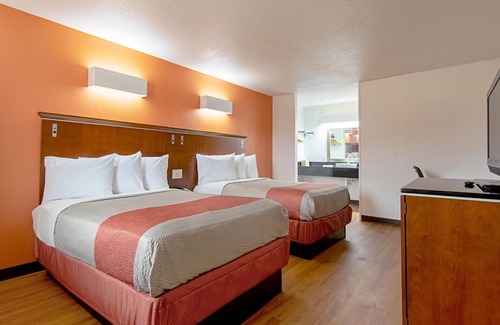 Alma Hotel | Motel 6 Alma, AR