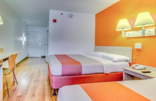 Amherst Hotel | Motel 6-Amherst, NY - Buffalo