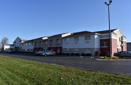 Anderson Hotel | Motel 6-Anderson, IN - Indianapolis