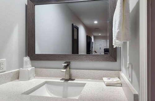 Aransas Pass Hotel | Motel 6 Aransas Pass, Tx