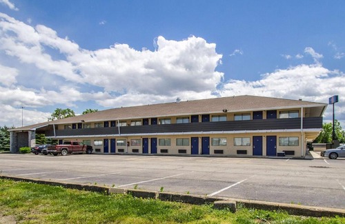 Ashland Hotel | Motel 6-Ashland, OH