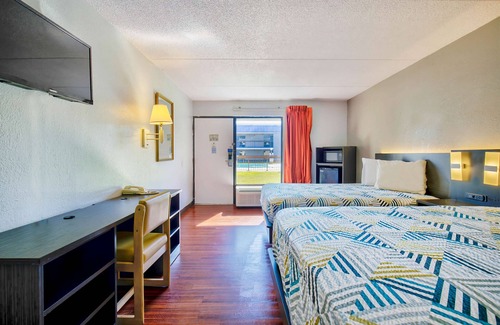 Ashland Hotel | Motel 6 Ashland, VA