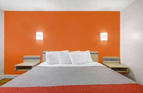 Beaver Hotel | Motel 6-Beaver, UT