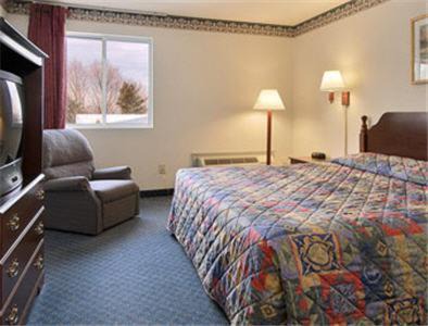 Bethel Hotel | Motel 6 Bethel, CT - Danbury