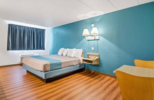 Big Springs Hotel | Motel 6 Big Springs, NE