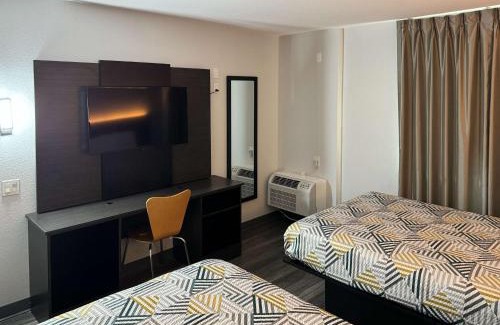 Brownsville Hotel | Motel 6-Brownsville, TX