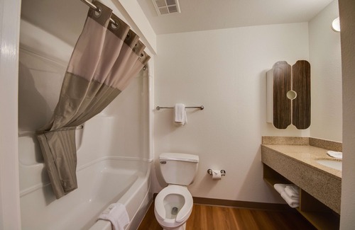 Brownsville Hotel | Motel 6 Brownsville, TX