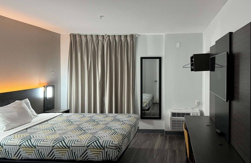 Brownsville Hotel | Motel 6 Brownsville, TX