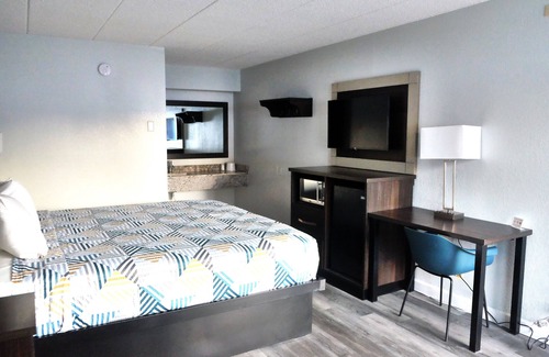 Burnsville Hotel | Motel 6 Burnsville, MN