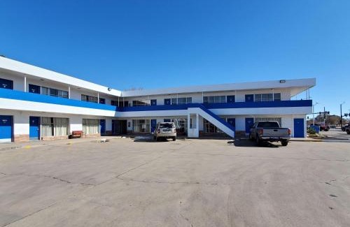 Canon City Hotel | Motel 6-Canon City, CO 719-458-1216