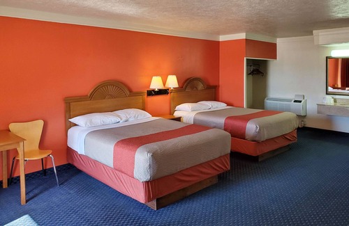 Canon City Hotel | Motel 6 Canon City, CO