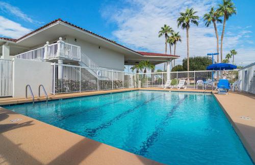 Chandler Hotel | Motel 6 Chandler, AZ