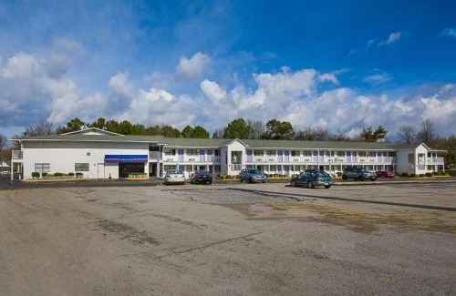 Tyner Hotel | Motel 6 Chattanooga, TN