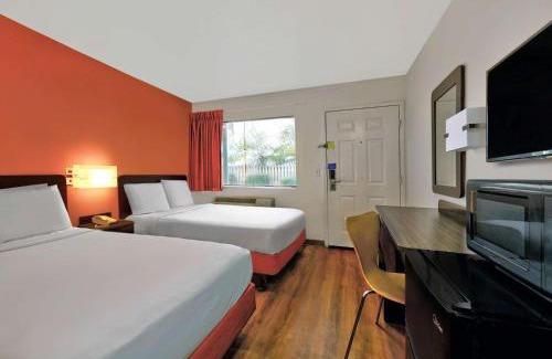 Columbus Hotel | Motel 6-Columbus, GA