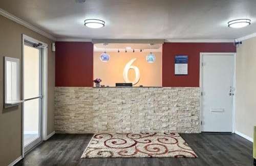 Concordia Hotel | Motel 6 Concordia