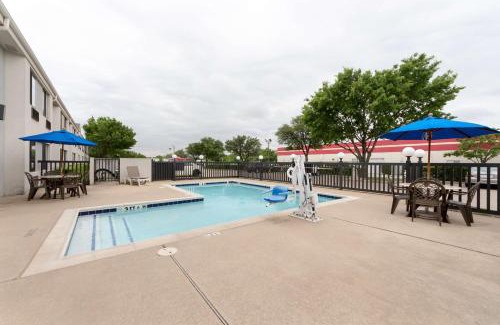 Lake Highlands Hotel | Motel 6-Dallas, TX - Northeast