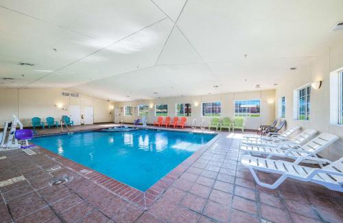 Decatur Hotel | Motel 6-Decatur, TX