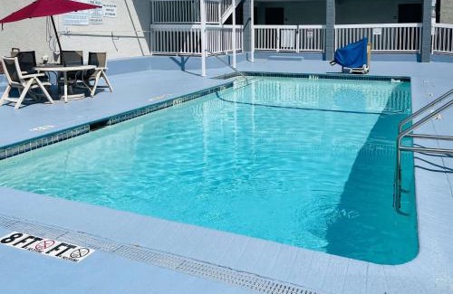 Duncanville Hotel | Motel 6-Duncanville, TX - Dallas