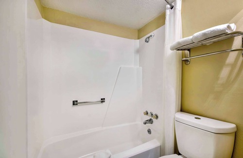 Effingham Hotel | Motel 6 Effingham, IL