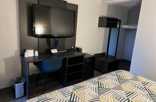 East Ely Hotel | Motel 6-Ely, NV