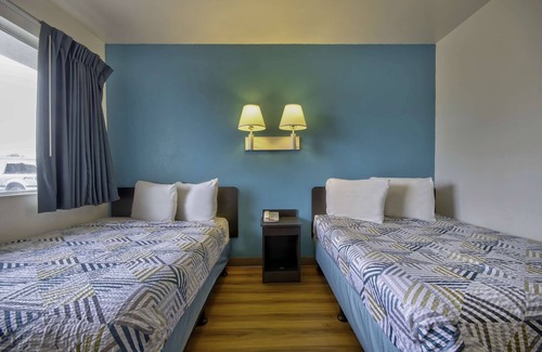 Farmington Hotel | Motel 6 Farmington, NM