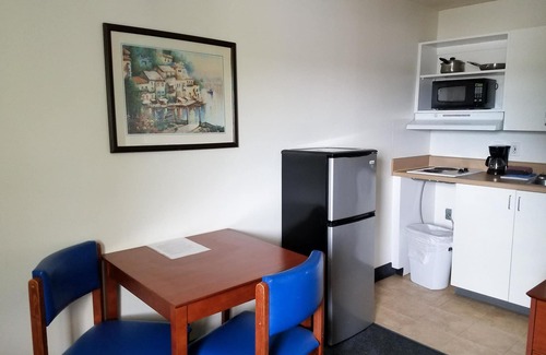 Terry Sanford Hotel | Motel 6 - Fayetteville, NC - Fort Liberty Area