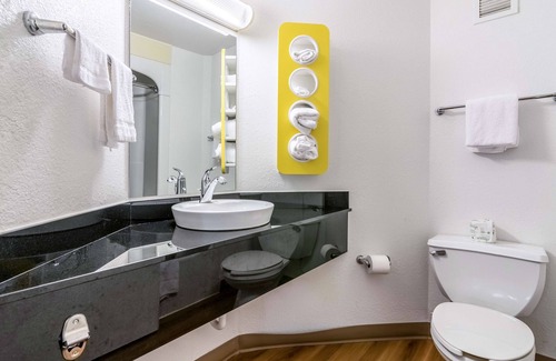 Fort Mill Hotel | Motel 6 Fort Mill, SC - Charlotte