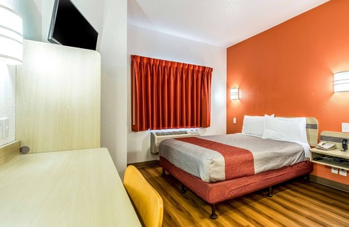 Fort Mill Hotel | Motel 6 Fort Mill, SC - Charlotte