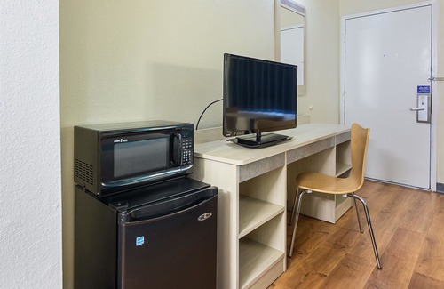 Fredericksburg Hotel | Motel 6 Fredericksburg, VA - North