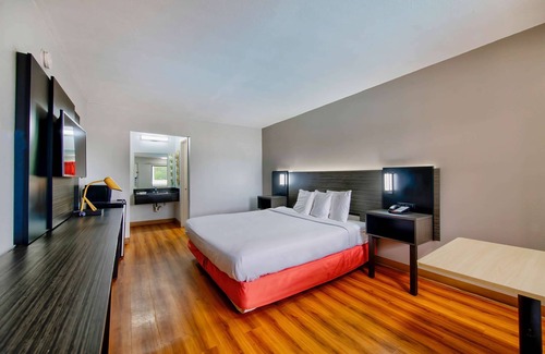 Gainesville Hotel | Motel 6 Gainesville, GA