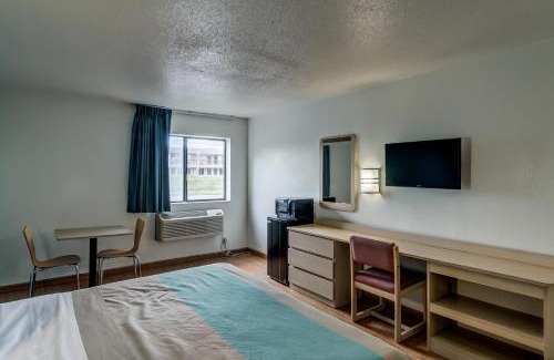 Georgetown Hotel | Motel 6 - Georgetown, KY - Lexington North