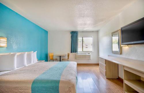 Georgetown Hotel | Motel 6 - Georgetown, KY - Lexington North