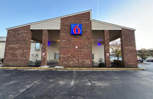 Greensboro Hotel | Motel 6-Greensboro, NC - Airport