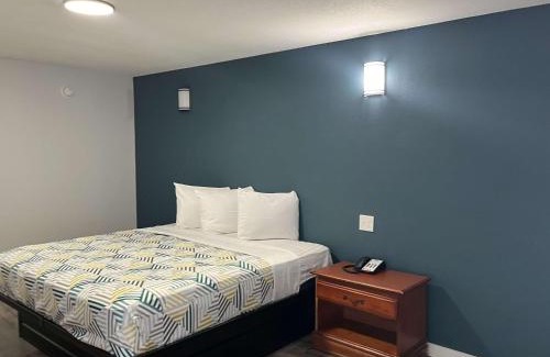 Greenwood Hotel | Motel 6 Greenwood, MS