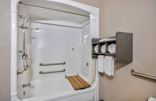 Harlingen Hotel | Motel 6 Harlingen, TX