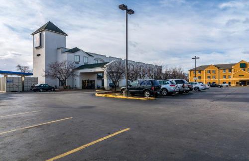 Harvey Hotel | Motel 6-Harvey, IL