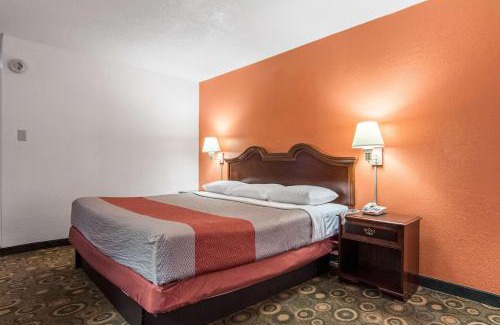 Hope Hotel | Motel 6-Hope, AR