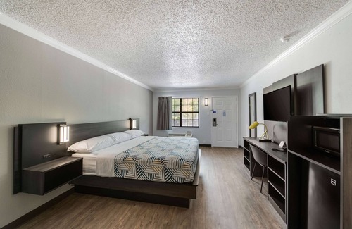 Kilgore Hotel | Motel 6 Kilgore, TX