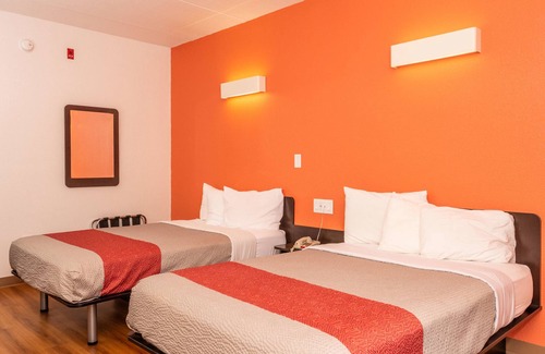 Tri-Cities Hotel | Motel 6 Kingsport, TN