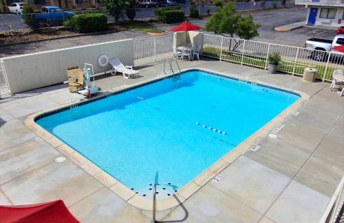 Kingsville Hotel | Motel 6-Kingsville, TX
