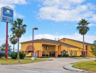 La Porte Hotel | Motel 6 La Porte, TX