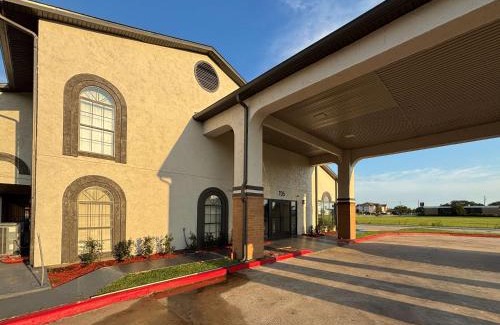 La Porte Hotel | Motel 6 La Porte, TX
