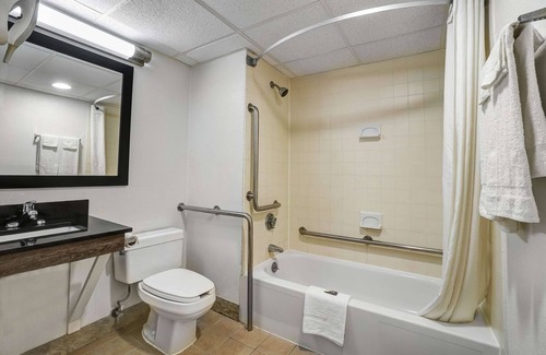 Lawrenceville Hotel | Motel 6 Lawrenceville, NJ