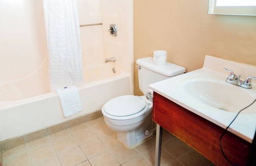 Litchfield Hotel | Motel 6 Litchfield, IL