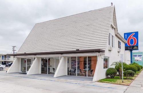 Harbor Hotel | Motel 6-Long Beach, CA - International City