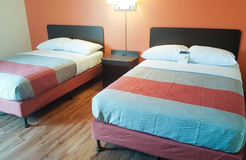 Maryland Heights Hotel | Motel 6 Maryland Heights, MO