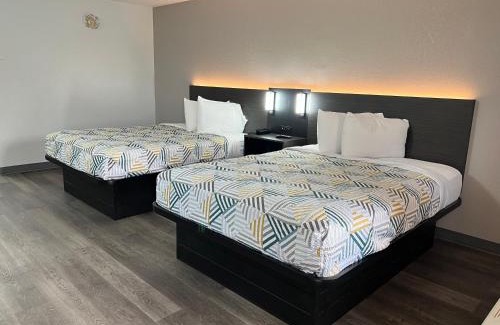 Middleburg Heights Hotel | Motel 6-Middleburg Heights, OH - Cleveland
